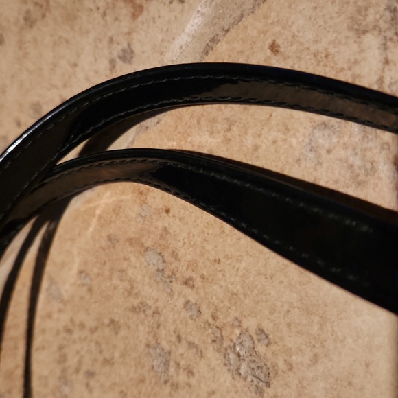 FOREVER By Fossil Black and Green Bakery Themed Women's Bag - Picture 11 of 12